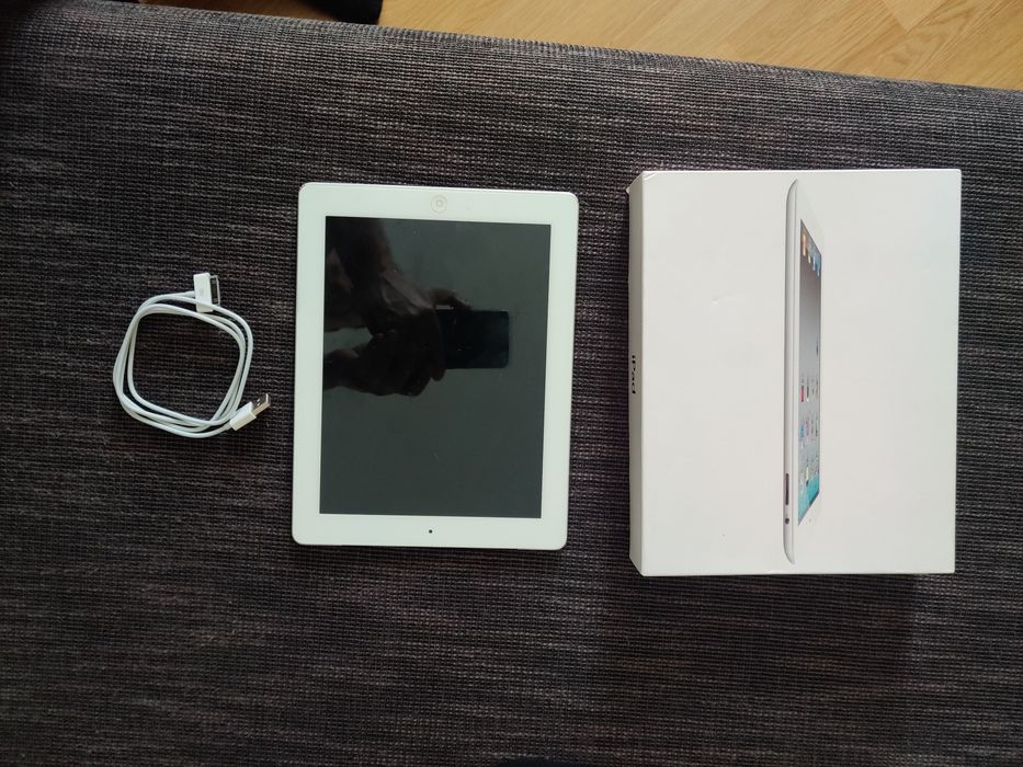 Продам Ipad 2 на запчастини