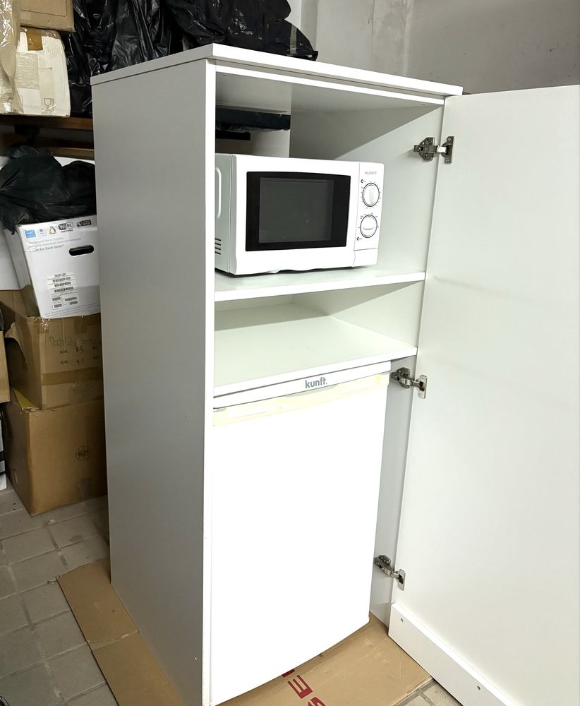 Movel de frigorifico e microondas de cozinha ou escritorio