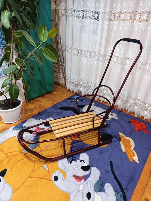 Санки в гарному стані