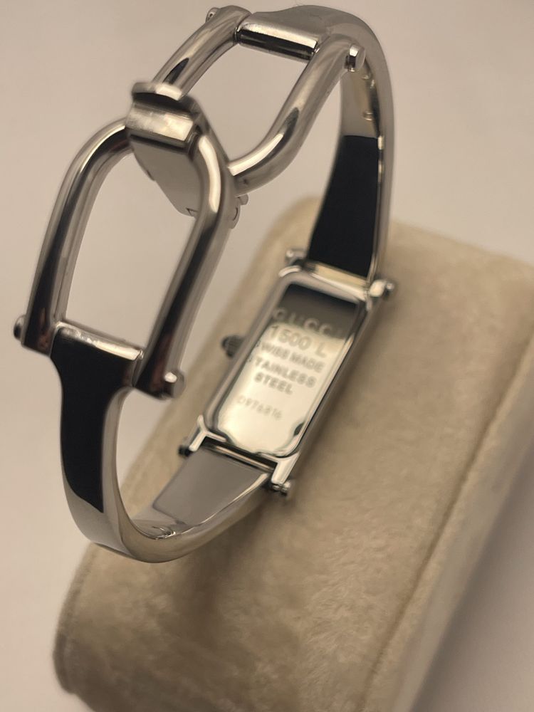 Годинник gucci 1500l 12мм на 27мм