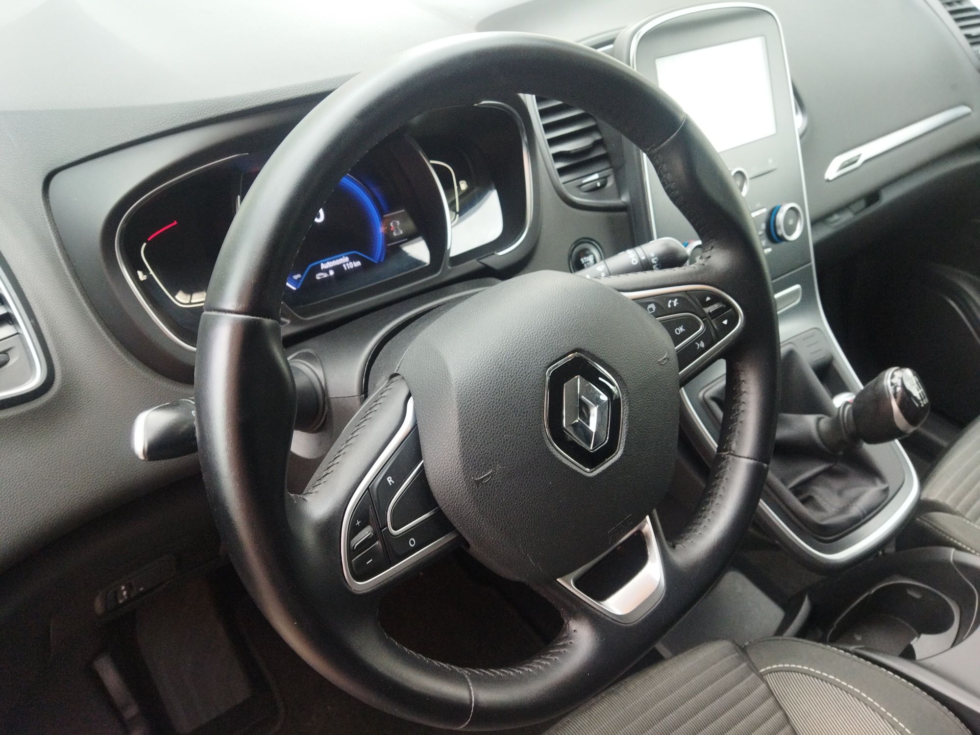 Renault Grand -Scenic 2018 1.6 Diesel  7 - Meст