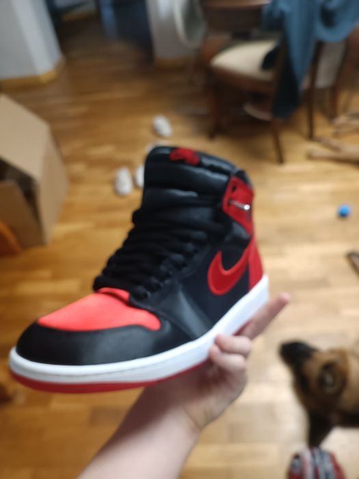 Jordan 1 high satin bred