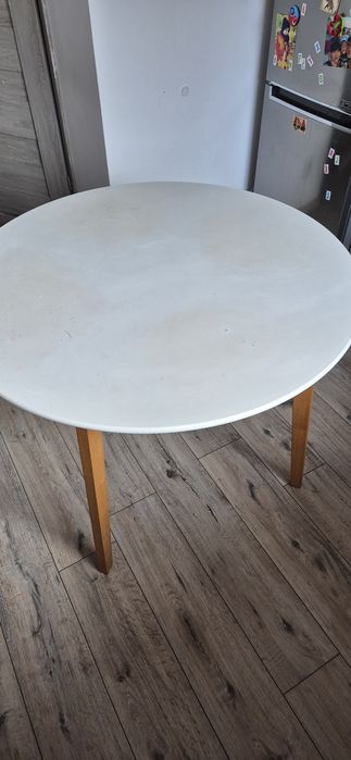 Biały Okrągły stół