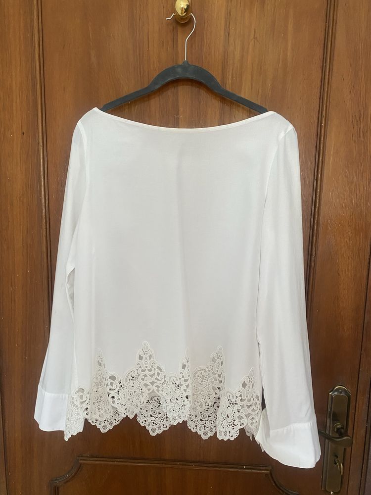 Blusa massimo dutti com renda