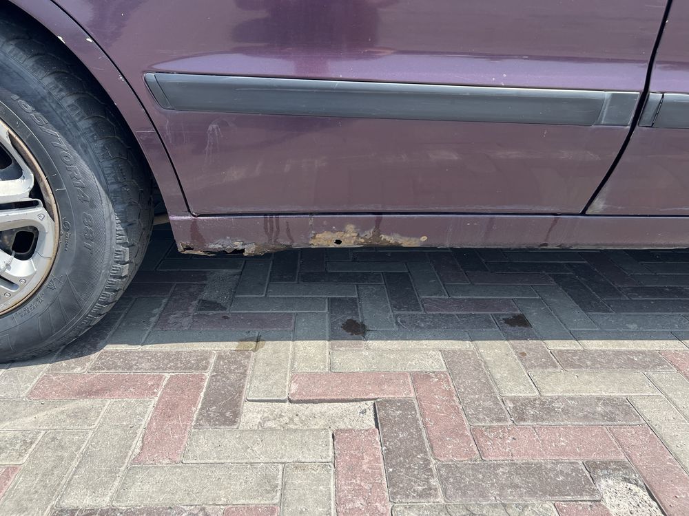 Toyota Carina e 1,6 1994