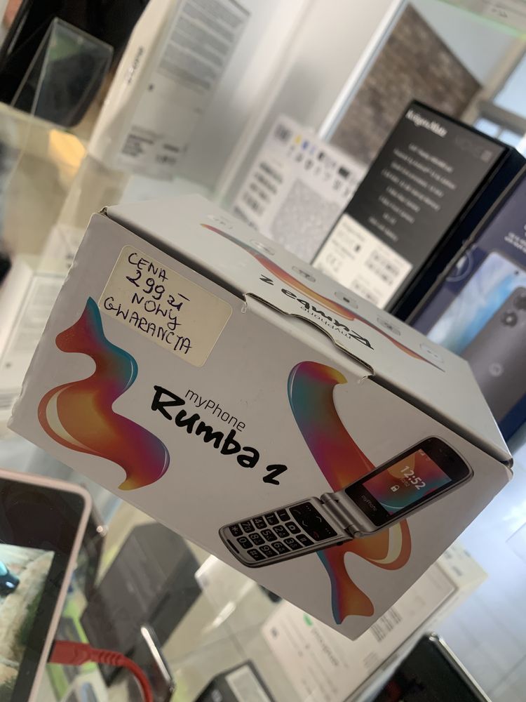 Aiwa z klapką nowy Klawiszowy i inne modele