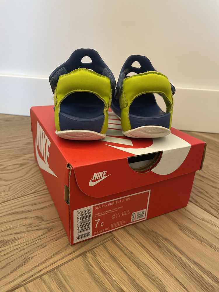 Sandały Nike Sunray Protect 23,5