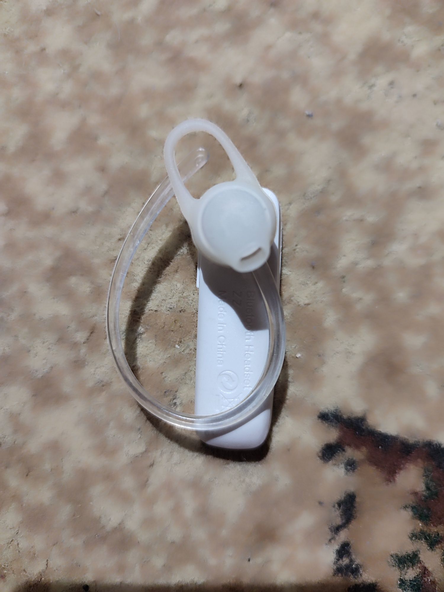 Bluetooth навушник