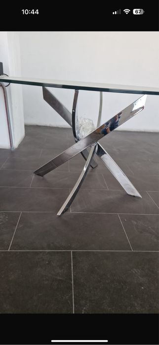 Mesa redonda tampo video