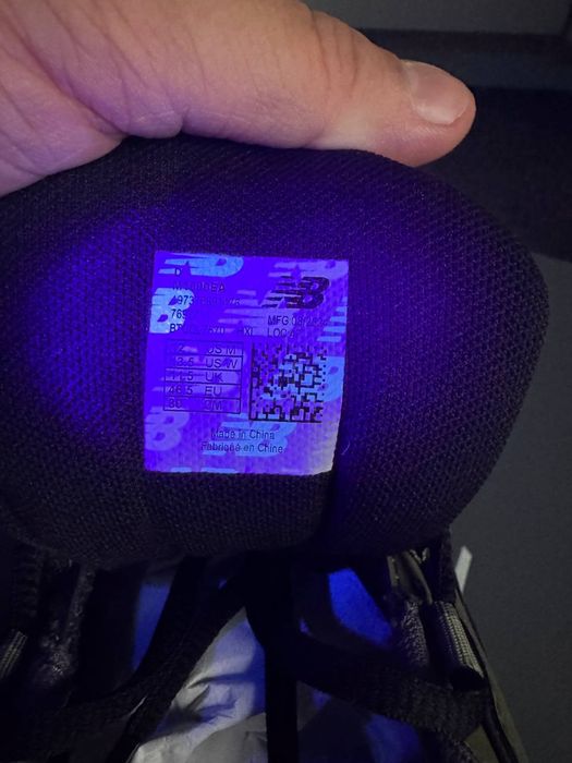 Продам чоловічі оригінальні кросівки New Balance 1000 Green M1000EA