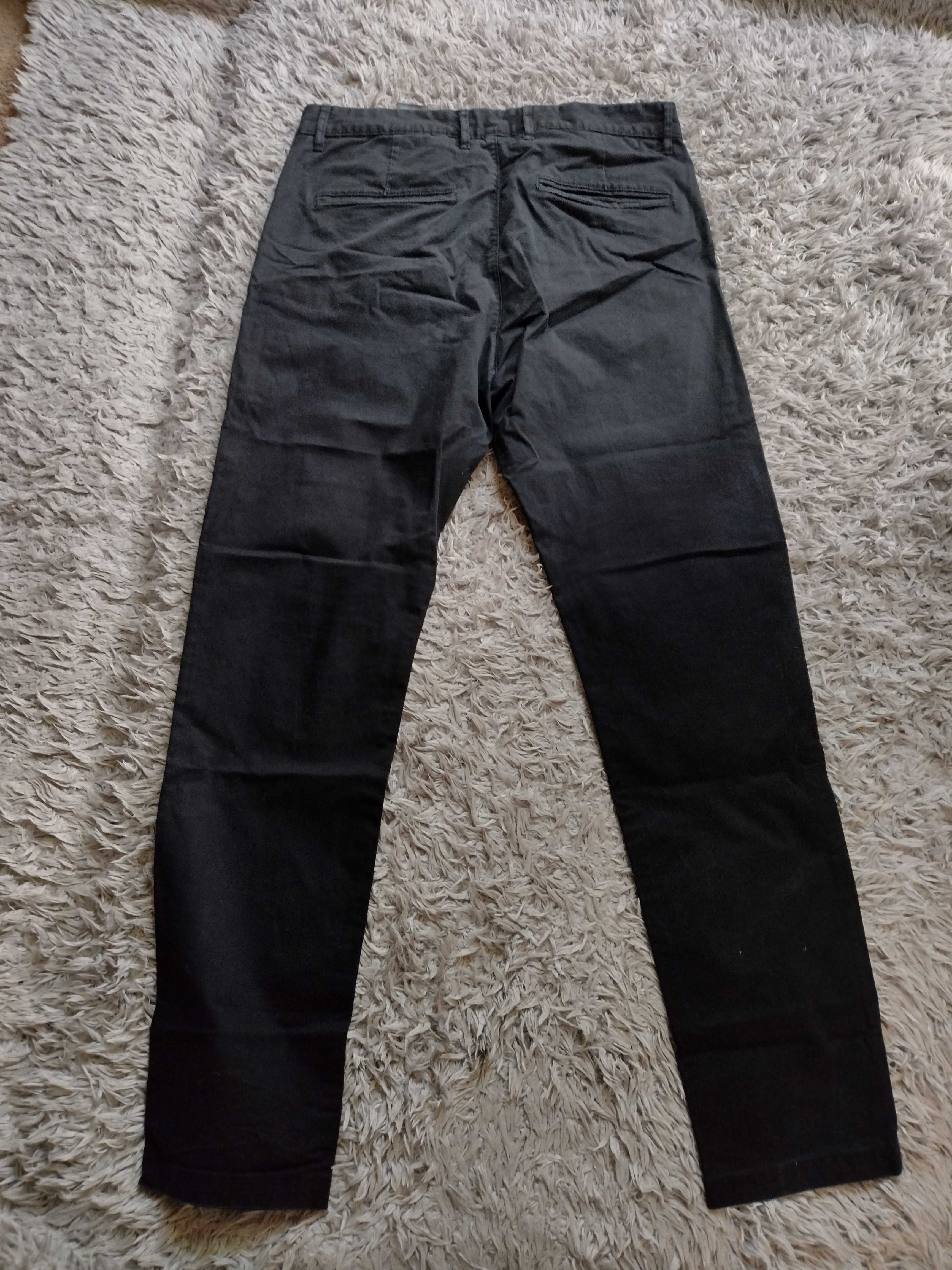 czarne spodnie H&M 33 ( 90 w pasie)