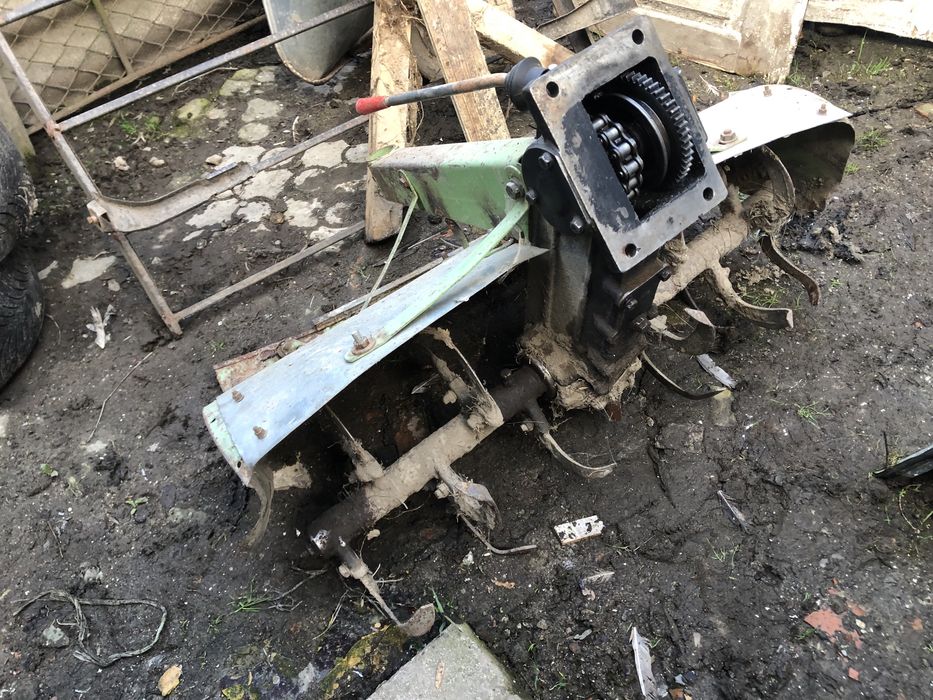 Мотоблок zubr