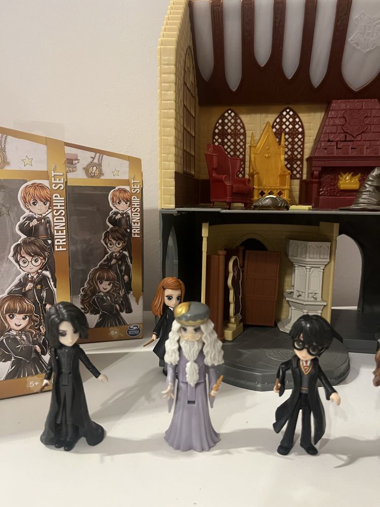 Zamek Harry Potter Wizarding World+8figurek