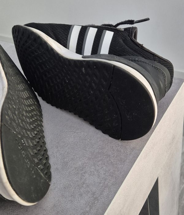 Ténis adidas preto