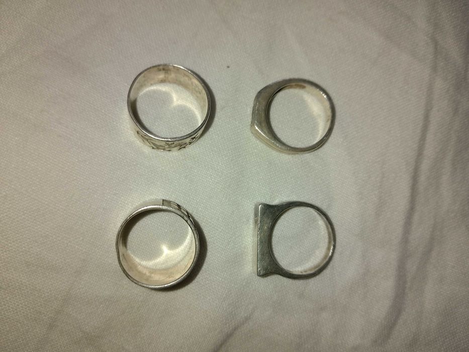 Продам серебро 975 пробы в изделиях Все 170гр.Прошу 48гр за 1 гр.Торг.