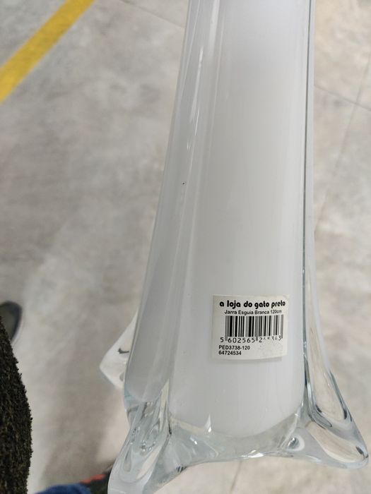 Vaso solitário 120cm impecável