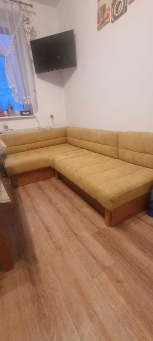 Naroznik z funkcja spania