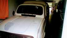 Renault 4 f fase de restauro