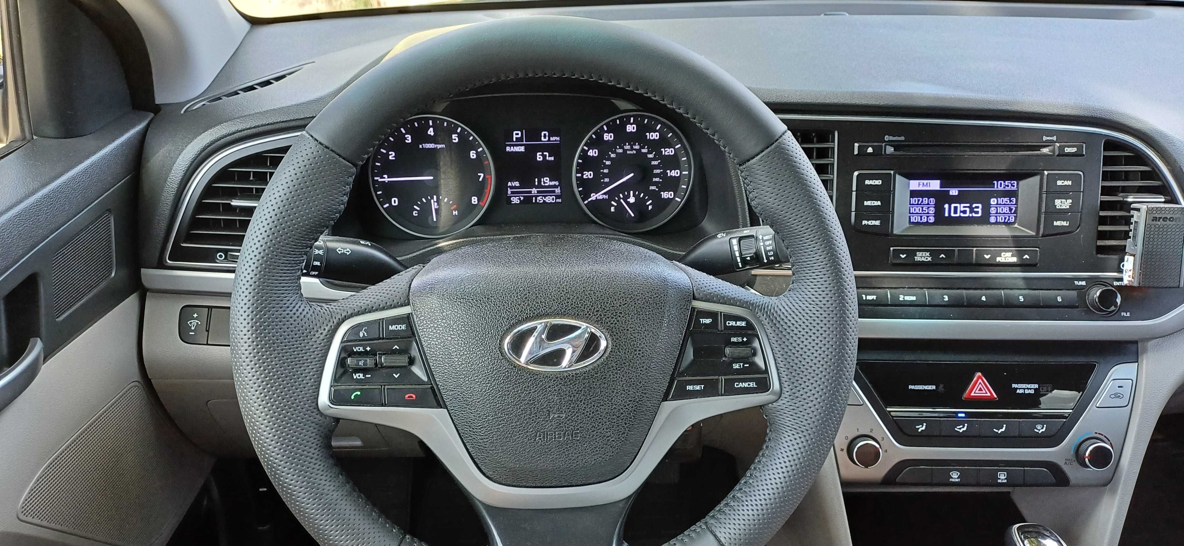 Hyundai Elantra 2.0 ГАЗ-Бензин автомат у відмінному стані