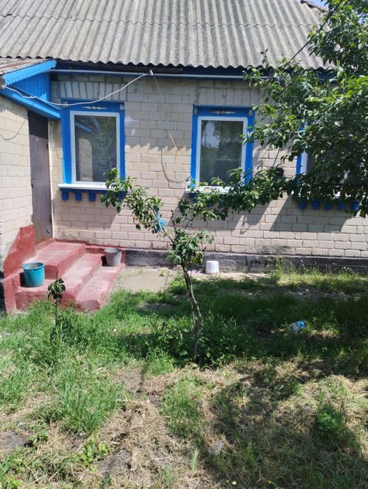 Продаю будинок у Черкаській області с. Яблунівка Корсунь -Шевч. Р-н.