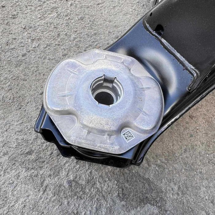 Балка Здня Подрамник Mercedes-Benz W212 W213 W204 W205 E\C-class ШРОТ