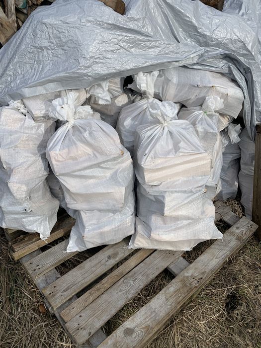 Дрова колені в мішках твертих порід   100 гр мішок