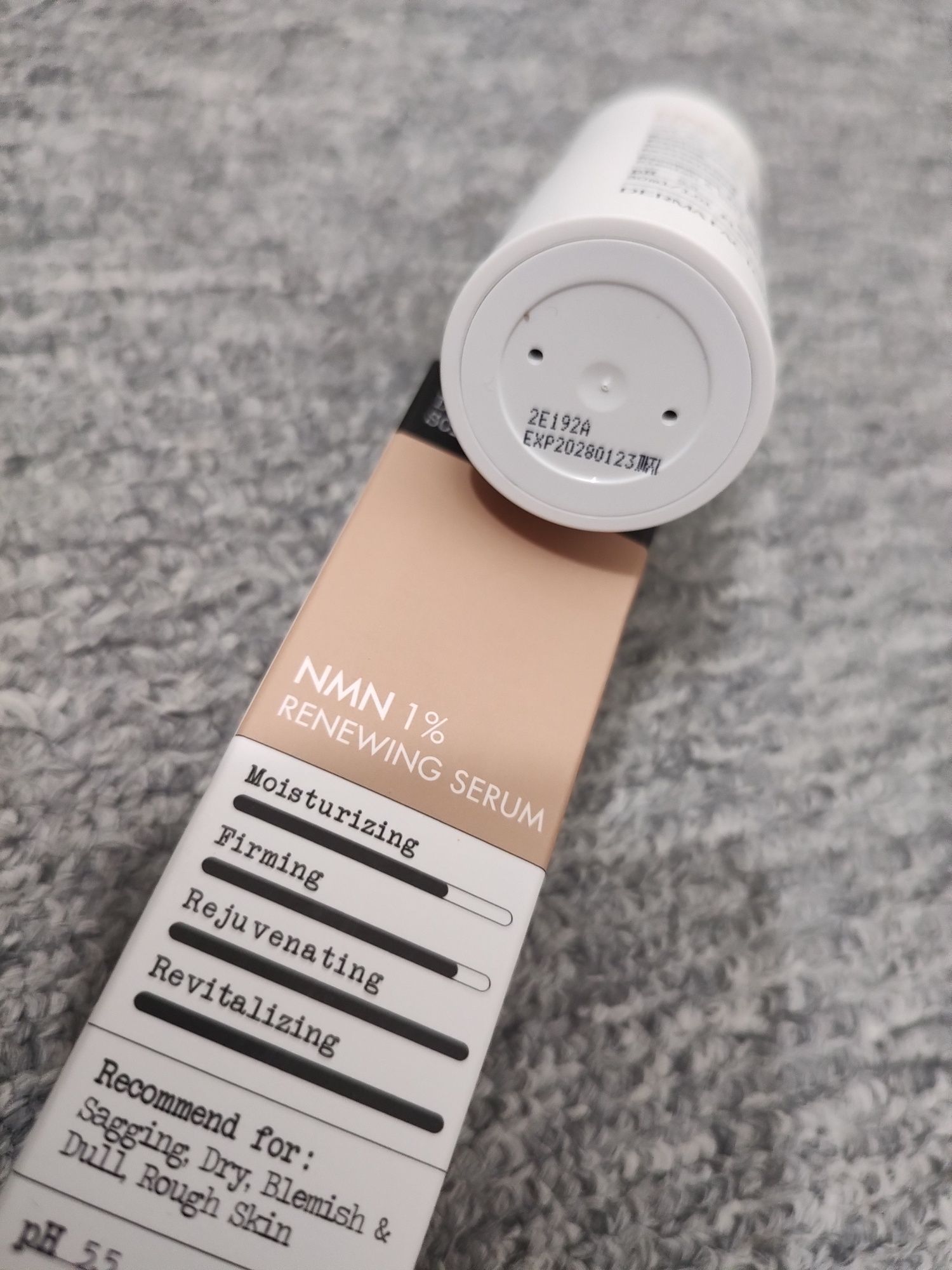 Derma Factory NMN 1% renewing serum