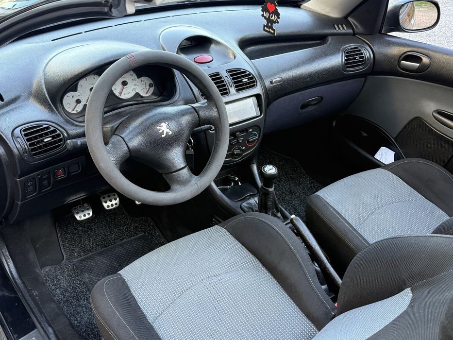 Peugeot 206CC 1.6 110Cv