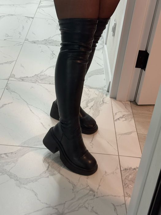 Ботфорти на платформі 37р.