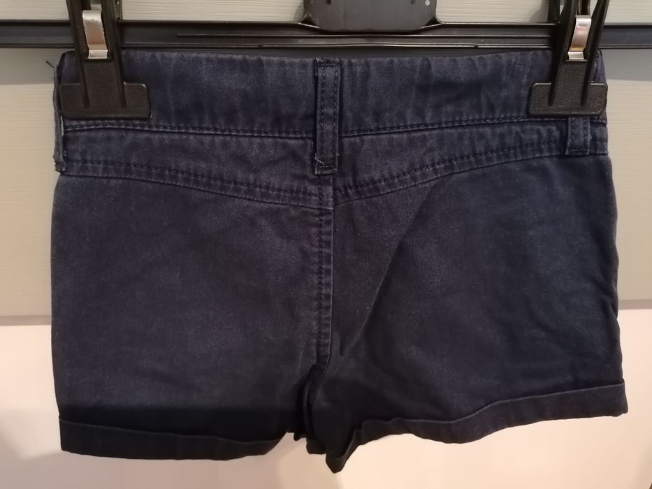 Calções de sarja para menina da Benneton tamanho 2 anos