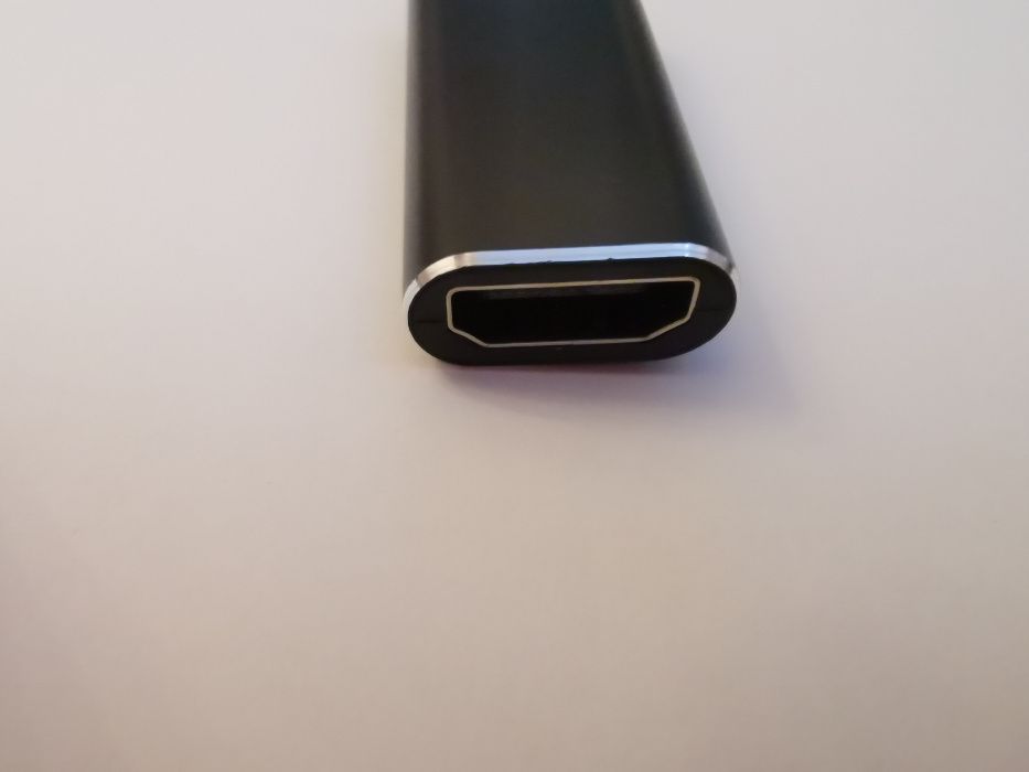 Adaptador USB-C macho para HDMI 4K fêmea *NOVO*