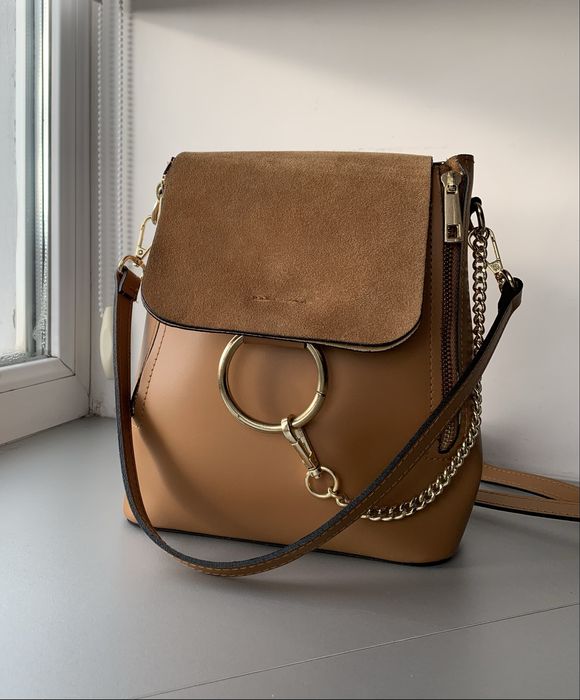 Сумка-рюкзак з натуральної шкіри, зроблено в Італії