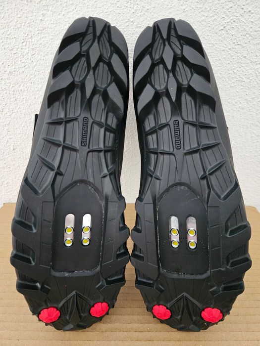 Sapatos BTT Shimano N.41, 43 (Novos)