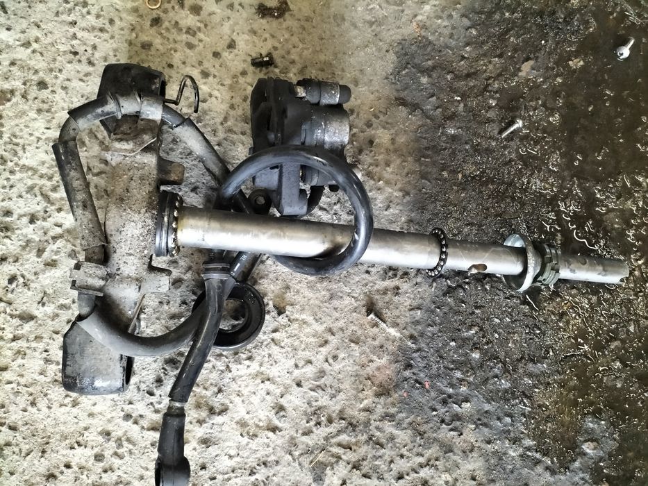 Sztyca,pólka Yamaha cygnus 125cm