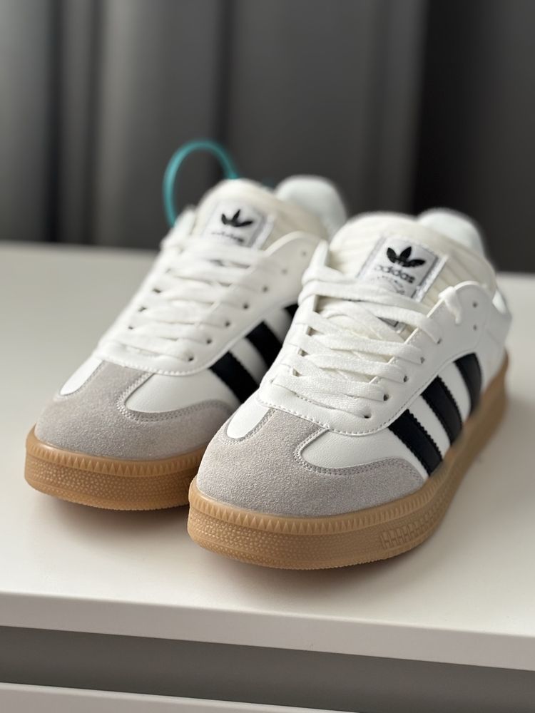 Кросівки adidas samba адідас самба жіночі