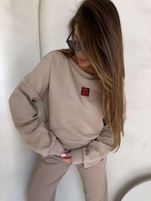 By Me Bluza Dejw Polski Producent biala i czarna