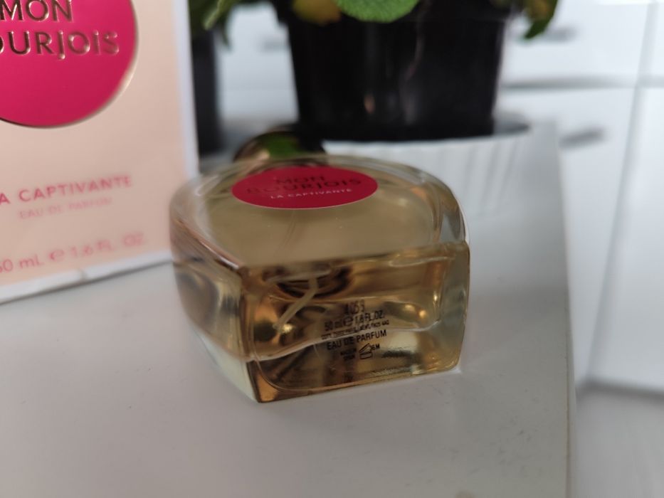 NOWE Mon Bourjois le captivante 50ml