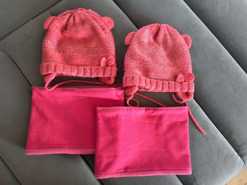 Zestawy dla blizniaczek czapka + komin