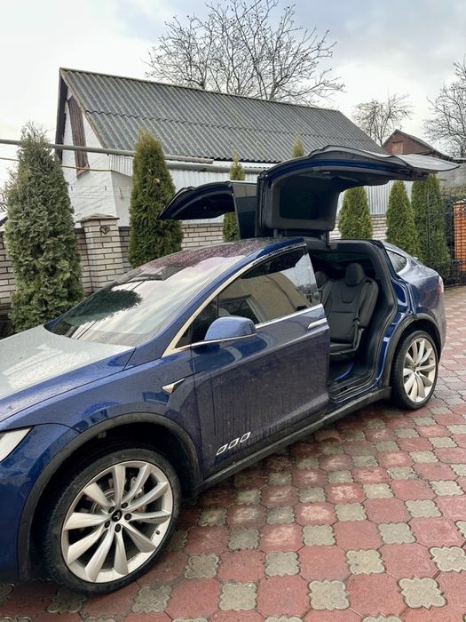 Продам теслу,в дуже гарному стані