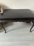 Mesa de madeira clássica