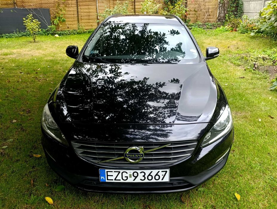 Volvo D2 V60 1.6 Momentum ECO