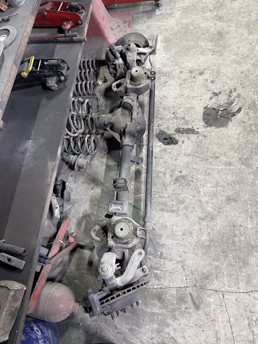 Мости Jeep Grand Cherokee 2,7  39/11