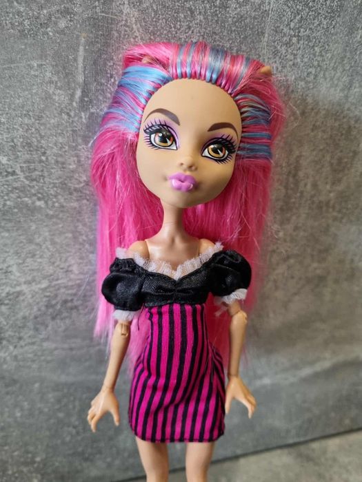 Lalka Monster High Howleen Wolf Creepateria Upiorna Stołówka