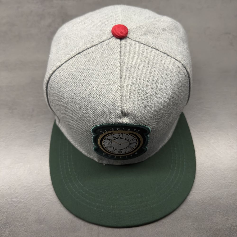 Czapka TIMELESS z haftem zegara | Styl retro | Szaro-zielona | Unisex