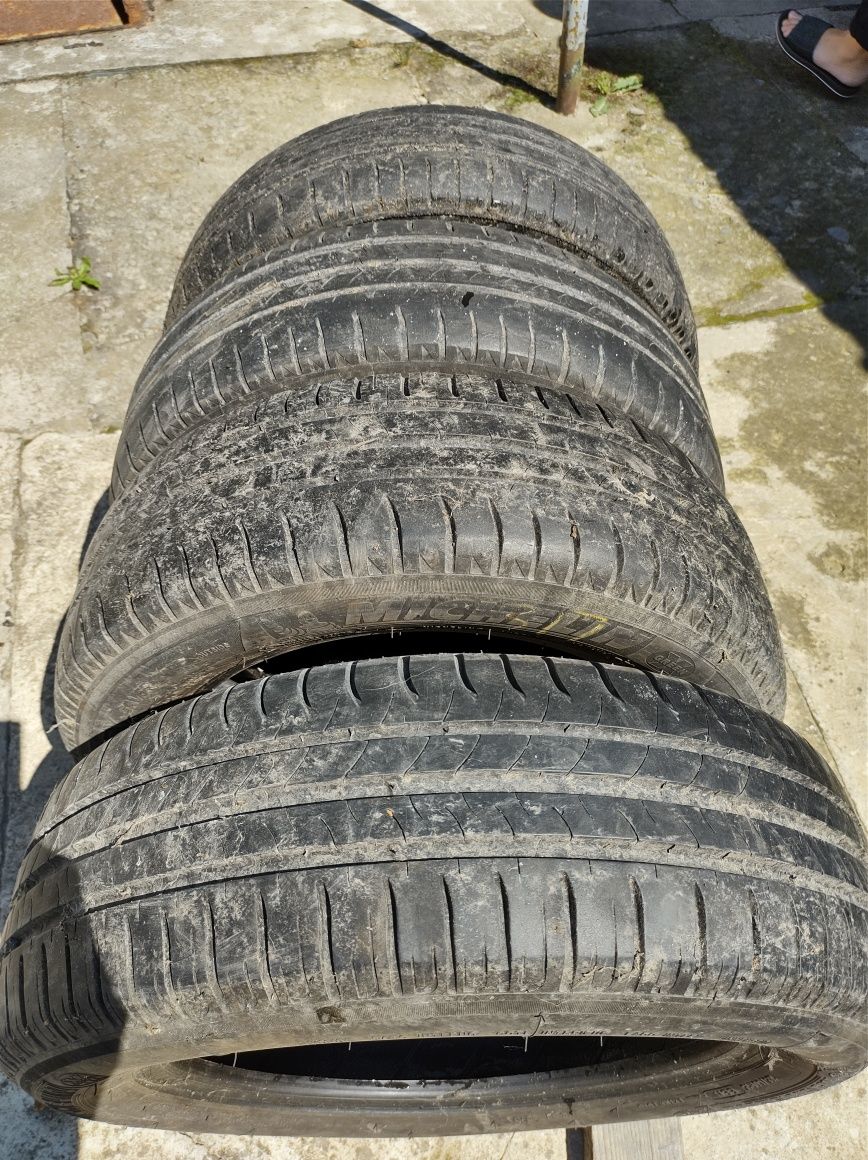 Шини 185/60 R 16 Michelen