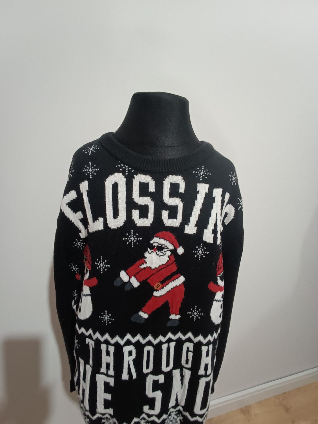 Chłopięcy świąteczny sweter Primark nowy rozmiar 7- 8 lat/ 122- 128 cm