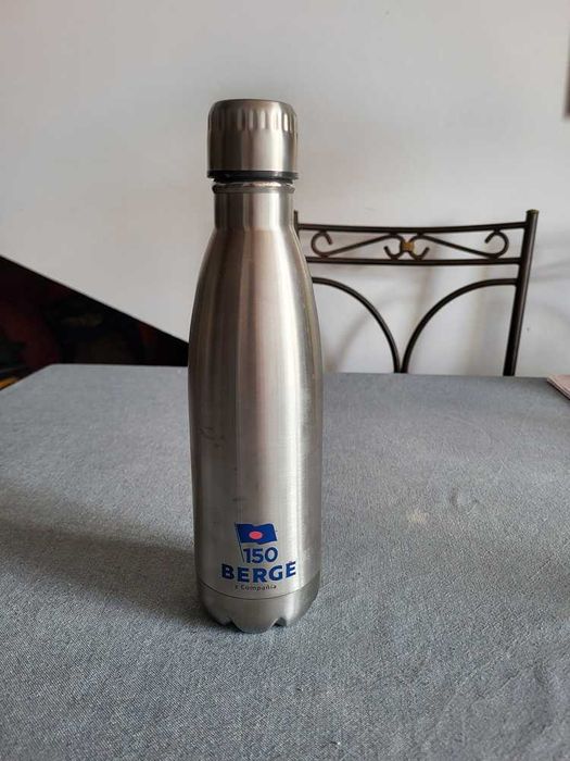 Garrafa Termos com 26 cm