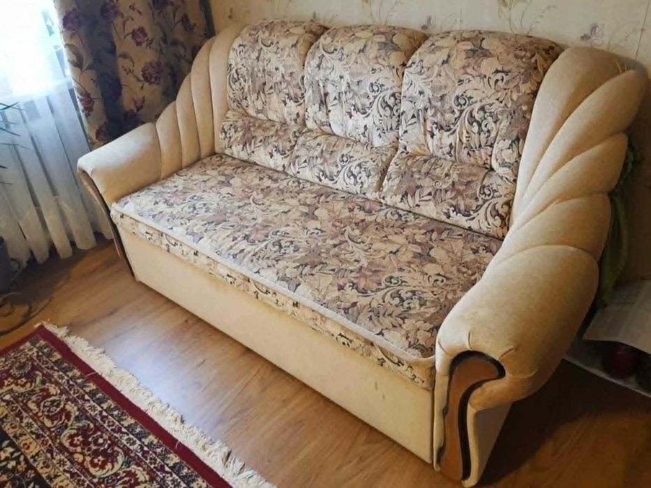 Комплект м'яких меблів; диван + крісло