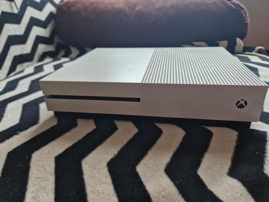 Xbox one s konsola