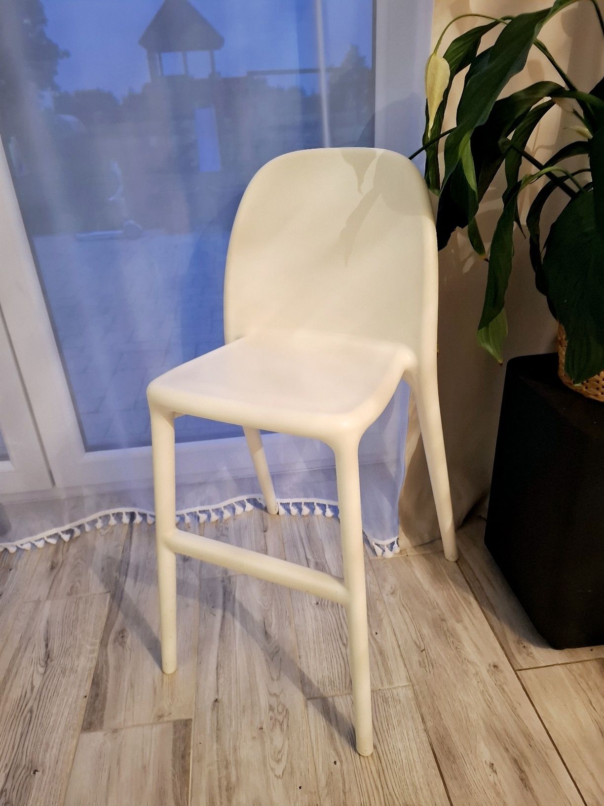 Ikea urban krzesło dziecięce wysokie białe